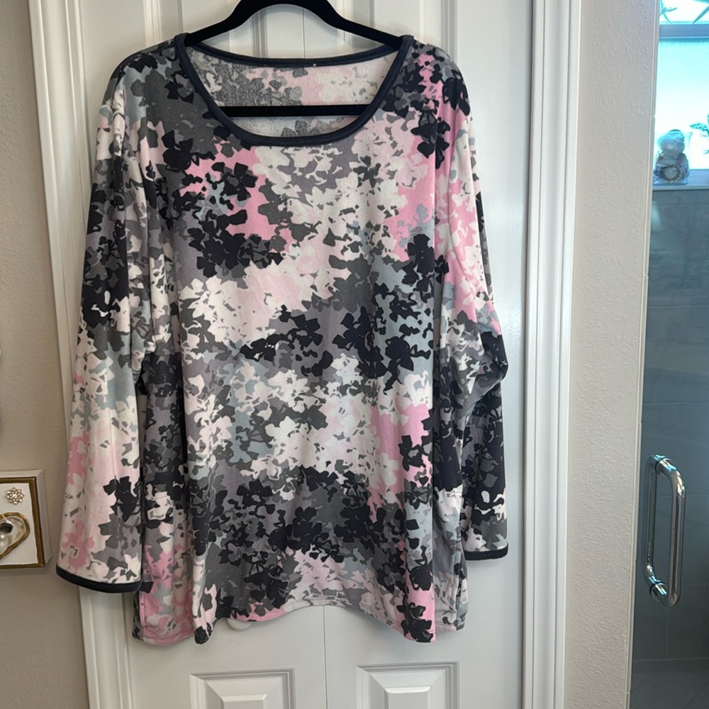 Pink, Gray & Black Abstract Floral Long Sleeve Top